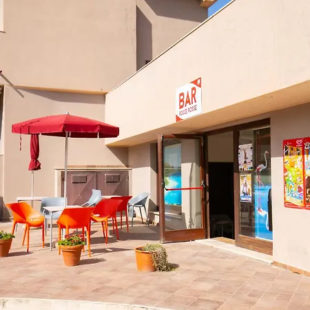 Cozy Flat With Pool And Access Appartement